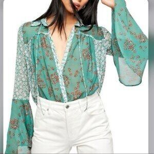 Free People Green Floral Sheer Bell Sleeve Blouse Boho Festival Top M